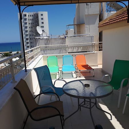 Panikos Beach Apartment I Larnaca Exterior photo